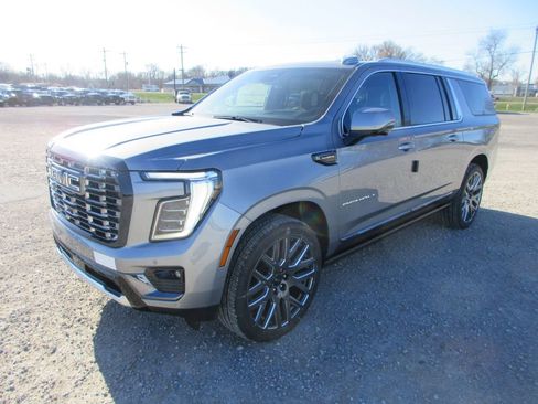 New 2026 GMC Yukon XL Denali Ultimate image 9