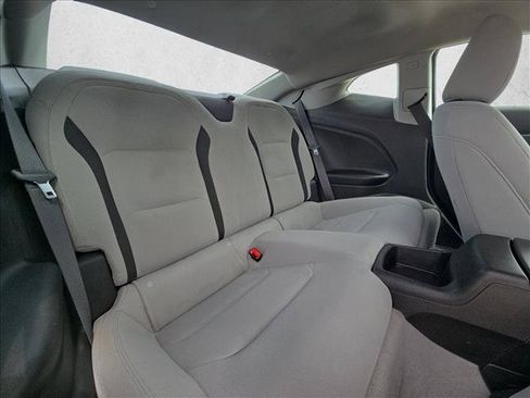 Used 2022 Chevrolet Camaro LT RWD image 15