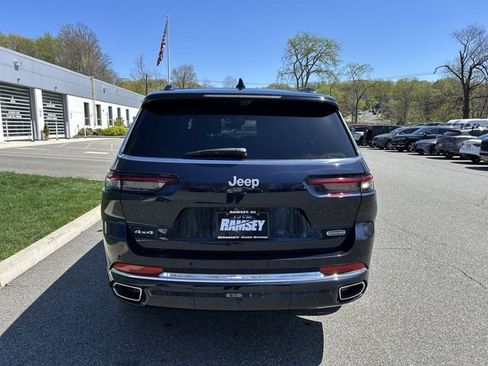 Used 2024 Jeep Grand Cherokee L Overland w/ Luxury Tech Group IV AWD/4WD image 7