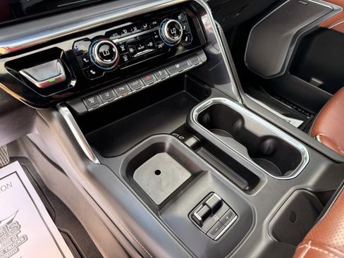 Used 2025 GMC Sierra 3500 Denali Ultimate image 26