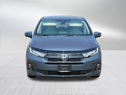 Used 2026 Honda Odyssey EX-L image 2
