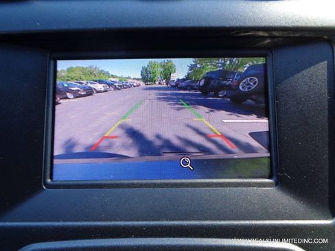 Used 2016 Ford Fusion SE FWD image 13