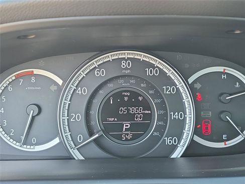 Used 2015 Honda Accord EX-L image 25