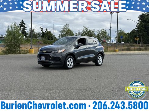Used 2020 Chevrolet Trax LS w/ Tint and Cruise Package AWD/4WD image 37