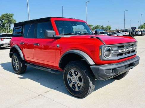 Used 2021 Ford Bronco Big Bend image 2