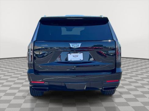 Used 2026 Cadillac Escalade ESV Platinum Sport w/ LPO, ONYX Package AWD/4WD image 6
