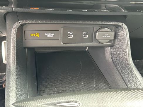 Used 2025 Honda Civic Sport image 24