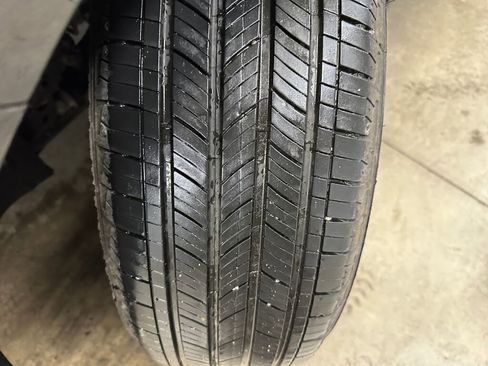 Certified 2024 Chevrolet Equinox LT image 36