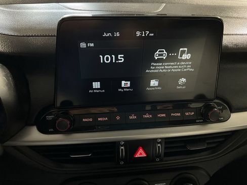 Used 2021 Kia Forte LXS FWD image 23