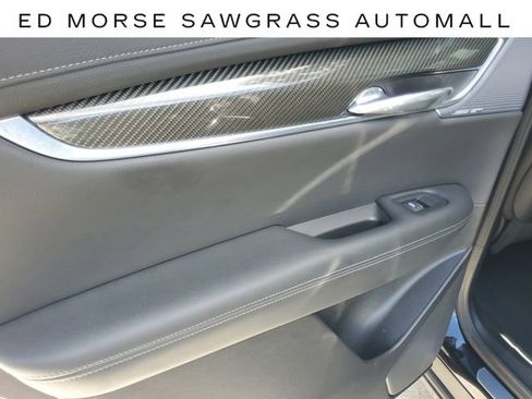 Certified 2023 Cadillac XT6 Sport w/ Technology Package image 14