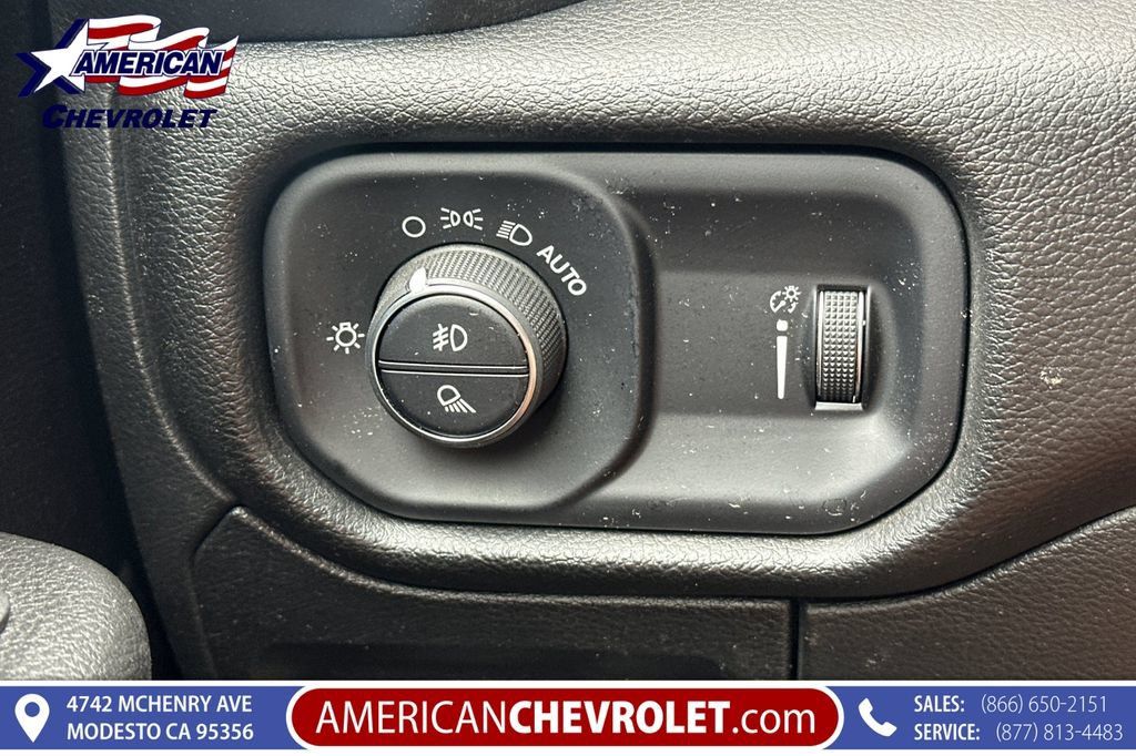 Used 2024 RAM 1500 Big Horn AWD/4WD image 37