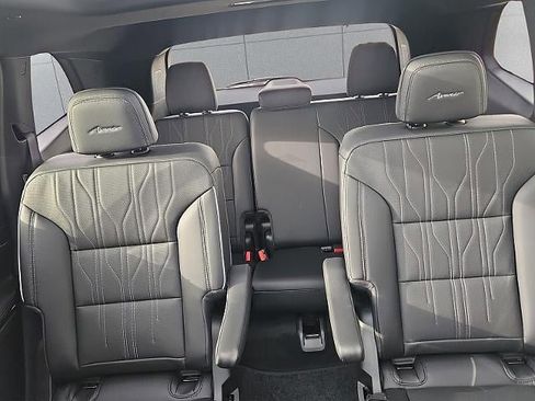 New 2026 Buick Enclave Avenir w/ Super Cruise Package image 22