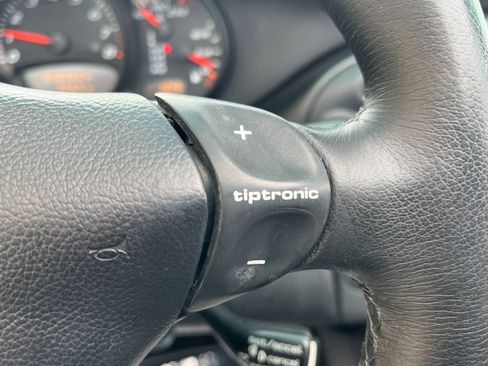 Used 2002 Porsche Boxster image 32