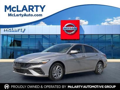 Used 2024 Hyundai Elantra Blue