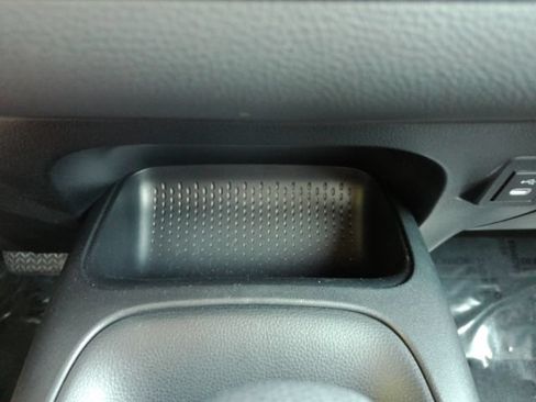 Used 2026 Toyota Corolla LE FWD image 38