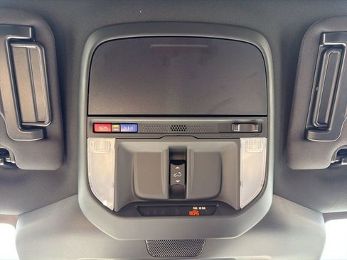 Used 2026 Subaru Forester Premium image 37