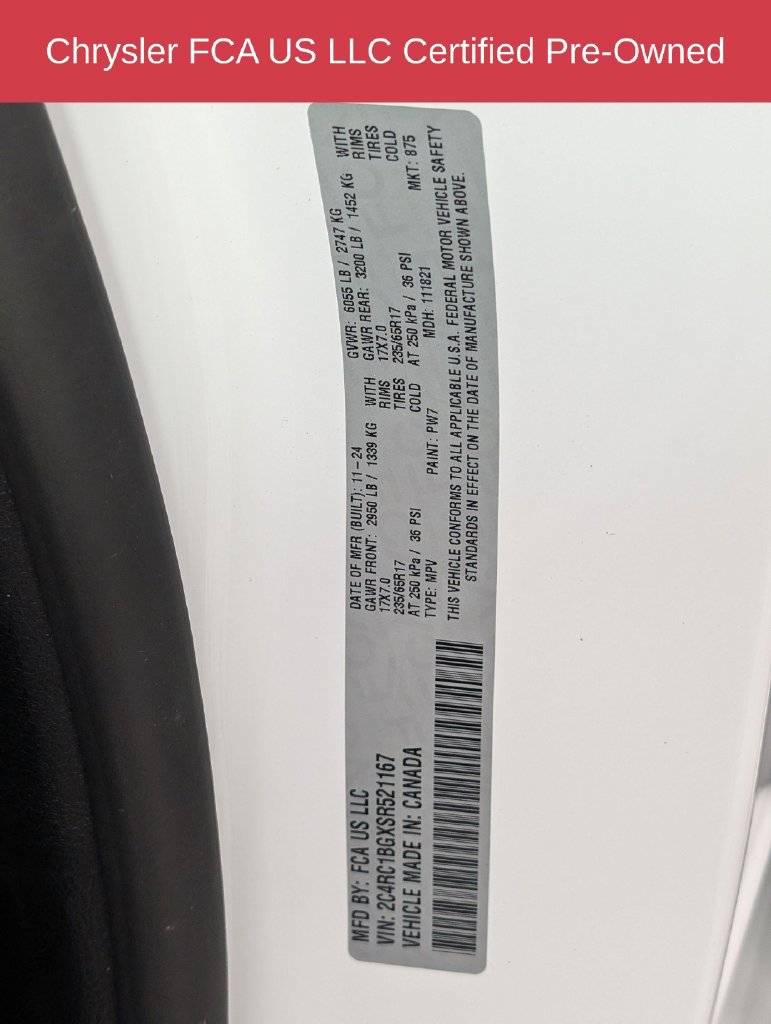 Used 2025 Chrysler Pacifica Select FWD image 39