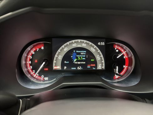 New 2025 Toyota RAV4 XLE image 17