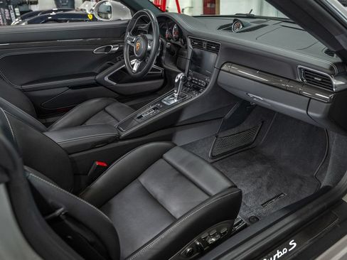 Used 2019 Porsche 911 Turbo AWD/4WD image 26