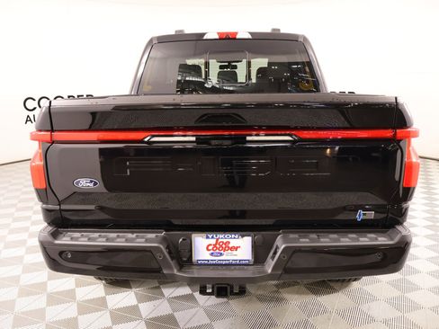 Used 2025 Ford F150 Lightning Lariat image 22