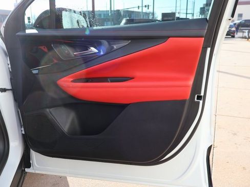 Used 2024 Chevrolet Blazer EV RS image 10