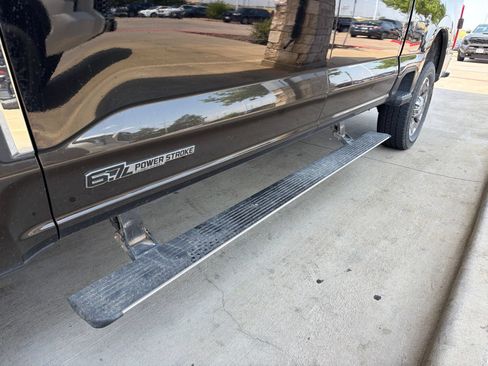 Used 2025 Ford F250 King Ranch w/ FX4 Off-Road Package AWD/4WD image 4