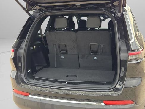 New 2025 Jeep Grand Cherokee L Limited RWD image 26