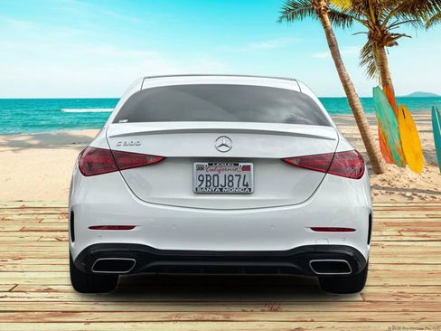 Used 2022 Mercedes-Benz C 300 Sedan image 5