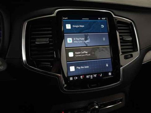 Used 2024 Volvo XC90 B6 Ultimate w/ Protection Package Premier image 22