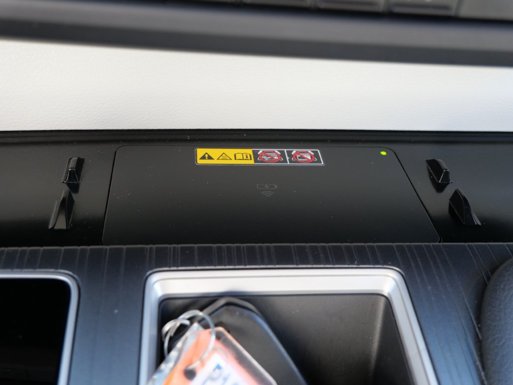 Certified 2026 Toyota Sienna XLE FWD image 21