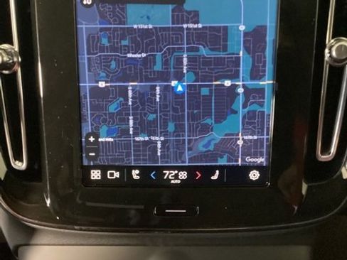 New 2025 Volvo XC40 B5 Plus w/ Protection Package Premier image 23