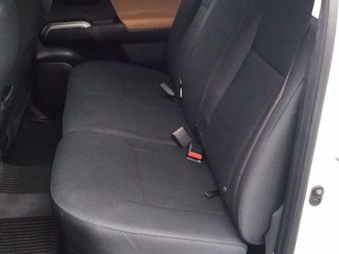 Used 2016 Toyota Tacoma SR5 image 14