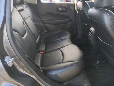 Certified 2019 Jeep Compass Limited image 19