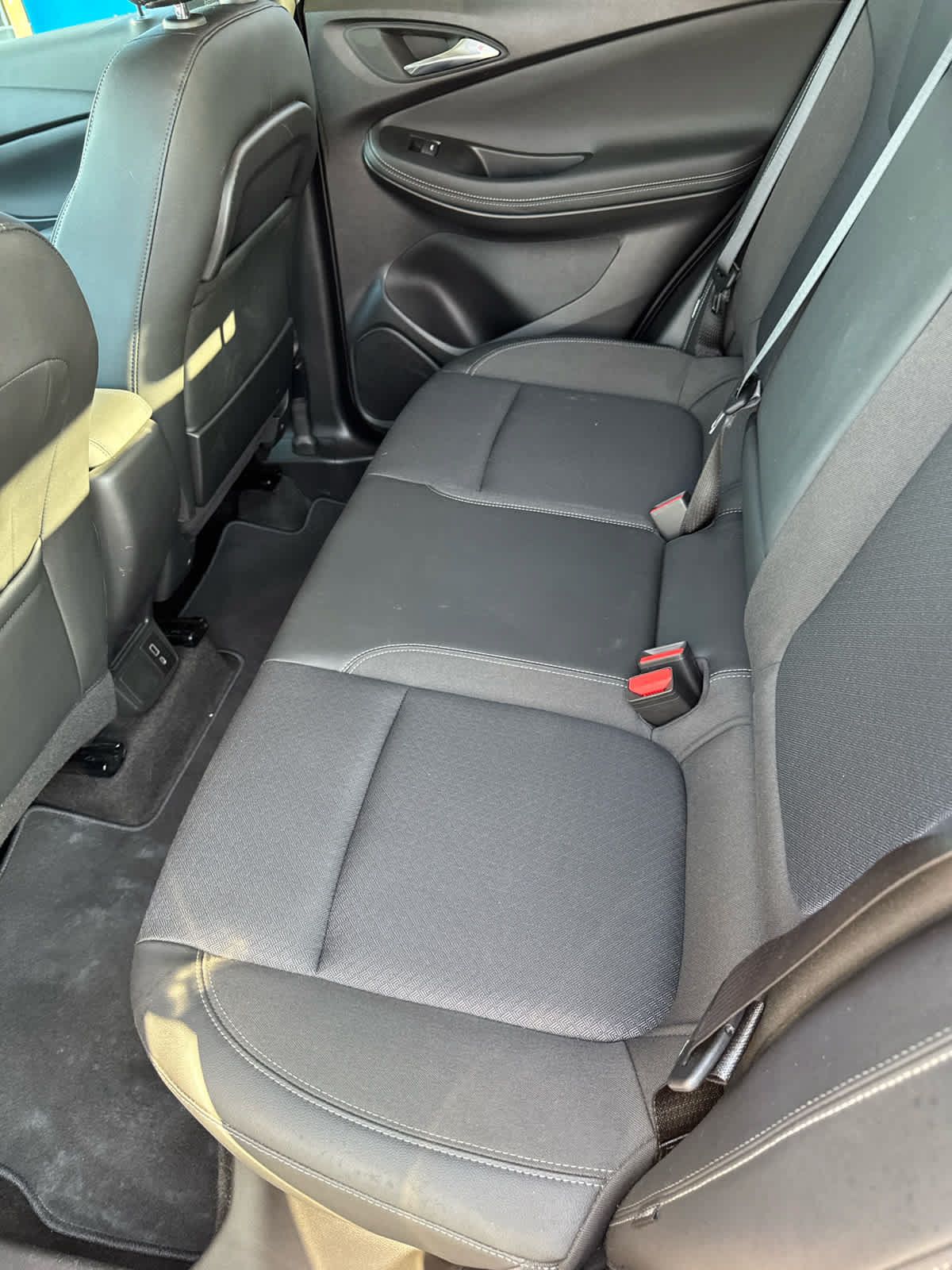 Used 2023 Buick Encore GX Select w/ Experience Buick Package FWD image 13