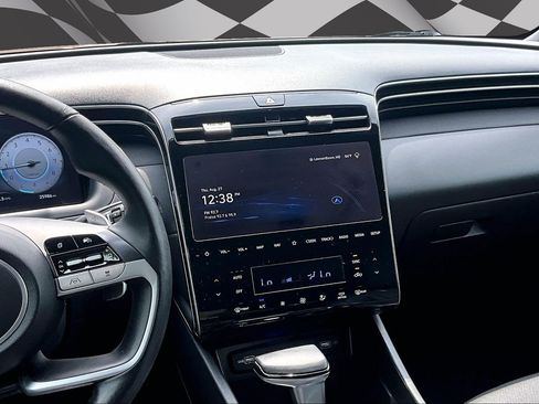Used 2023 Hyundai Santa Cruz Limited AWD/4WD image 6