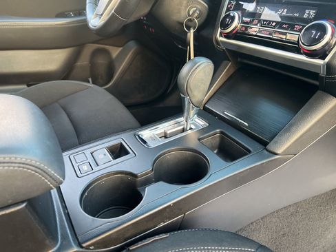 Used 2019 Subaru Legacy 2.5i Premium AWD/4WD image 44