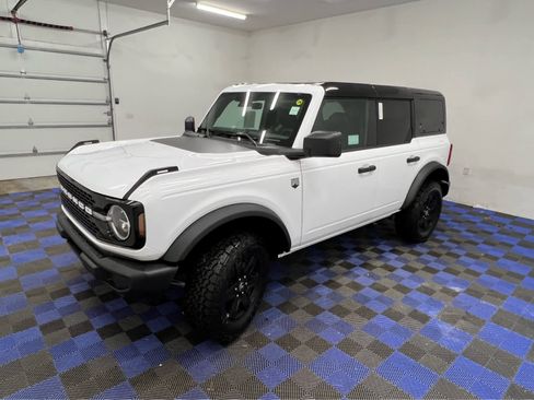 New 2025 Ford Bronco Big Bend image 3