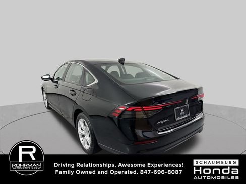 Used 2025 Honda Accord LX image 32