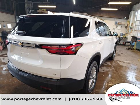 Used 2023 Chevrolet Traverse LT w/ LPO, Floor Liner Package image 5