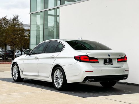Certified 2022 BMW 530i w/ Premium Package image 7