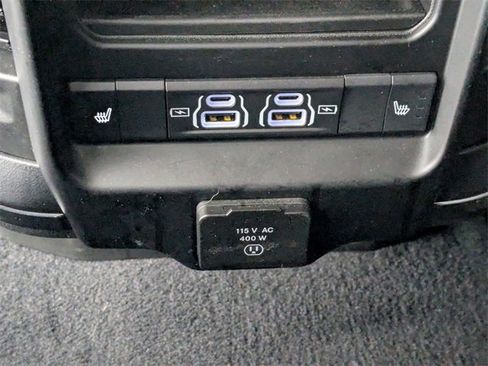 Used 2025 RAM 2500 Limited image 28