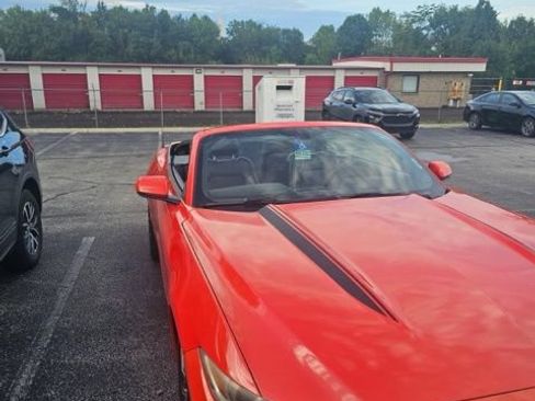 Used 2016 Ford Mustang Premium RWD image 3