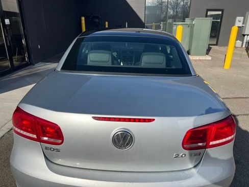 Used 2014 Volkswagen Eos Komfort image 3