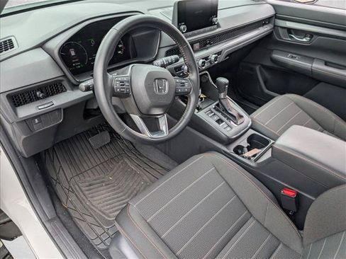 Used 2025 Honda CR-V Sport image 10