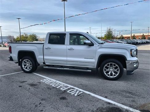 Used 2018 GMC Sierra 1500 SLT w/ SLT Premium Package image 6