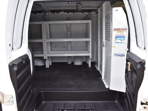 Used 2018 GMC Savana 2500 w/ Communications Package image 19