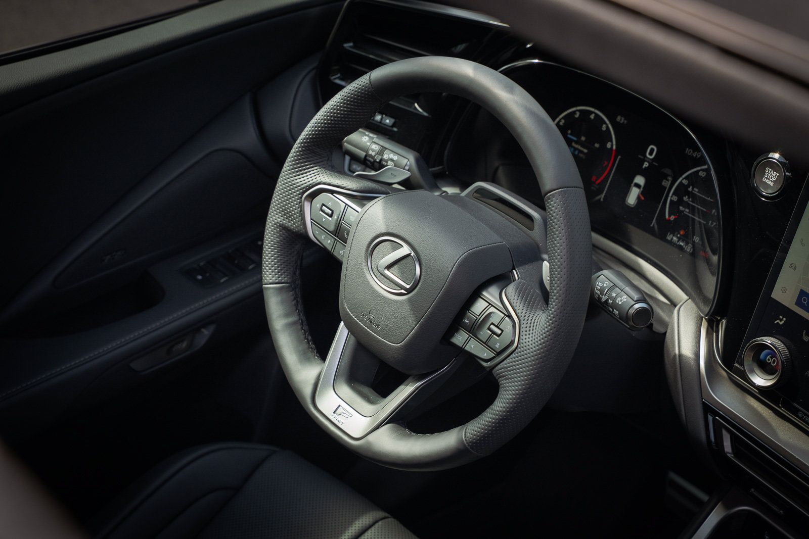 Used 2025 Lexus TX 350 AWD w/ Technology Package image 41