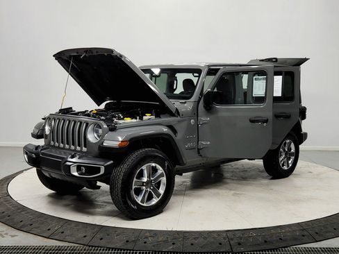 Used 2021 Jeep Wrangler Unlimited Sahara w/ LED Lighting Group image 11