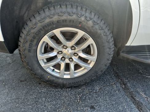 Used 2022 Chevrolet Tahoe LT AWD/4WD image 9