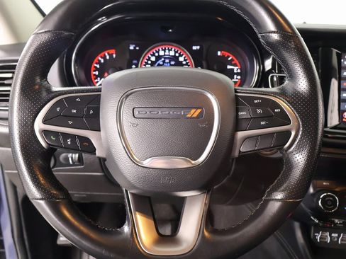 Used 2021 Dodge Durango SXT w/ 3rd Row Seating Group image 3